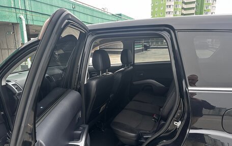 Mitsubishi Outlander III рестайлинг 3, 2010 год, 1 250 000 рублей, 13 фотография