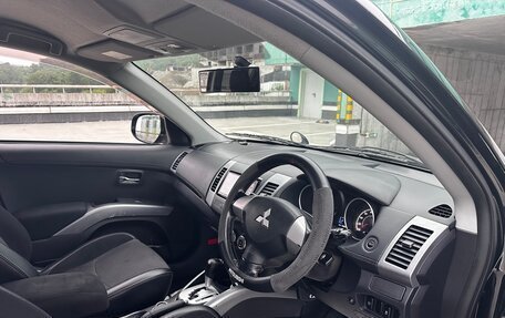 Mitsubishi Outlander III рестайлинг 3, 2010 год, 1 250 000 рублей, 8 фотография
