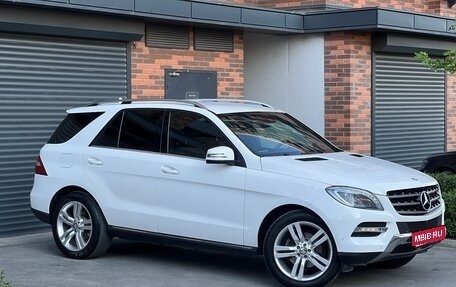 Mercedes-Benz M-Класс, 2014 год, 2 600 000 рублей, 1 фотография