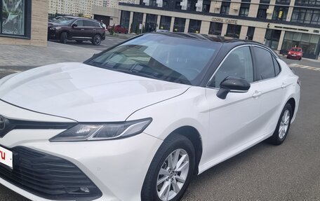 Toyota Camry, 2019 год, 1 720 000 рублей, 1 фотография