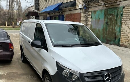 Mercedes-Benz Vito, 2021 год, 3 700 000 рублей, 1 фотография