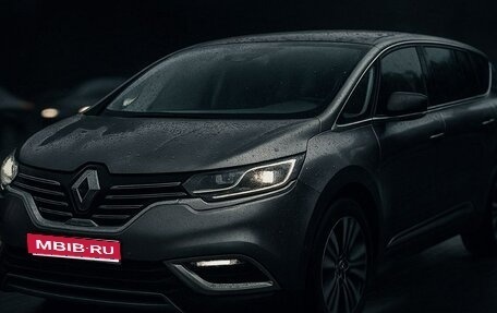 Renault Espace V рестайлинг, 2015 год, 1 700 000 рублей, 1 фотография