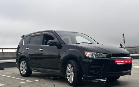 Mitsubishi Outlander III рестайлинг 3, 2010 год, 1 250 000 рублей, 18 фотография
