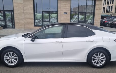 Toyota Camry, 2019 год, 1 720 000 рублей, 4 фотография