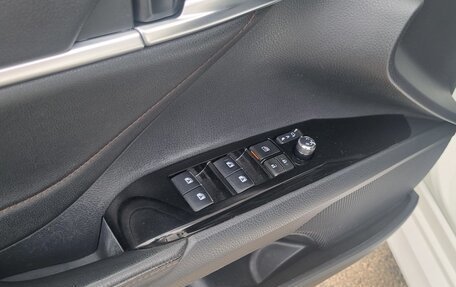 Toyota Camry, 2019 год, 1 720 000 рублей, 9 фотография