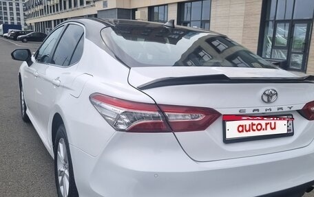 Toyota Camry, 2019 год, 1 720 000 рублей, 5 фотография