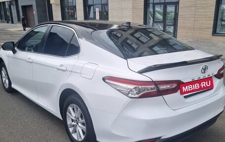 Toyota Camry, 2019 год, 1 720 000 рублей, 7 фотография