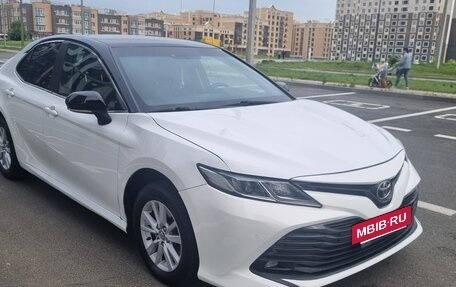 Toyota Camry, 2019 год, 1 720 000 рублей, 13 фотография