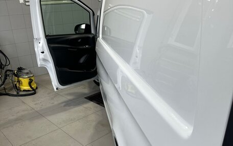Mercedes-Benz Vito, 2021 год, 3 700 000 рублей, 7 фотография