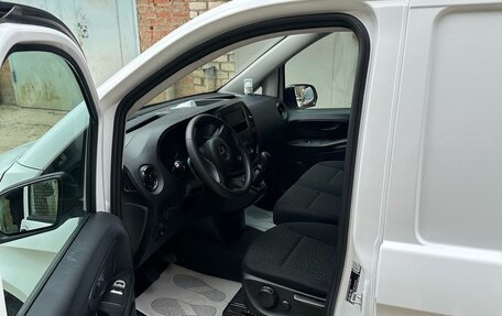 Mercedes-Benz Vito, 2021 год, 3 700 000 рублей, 4 фотография