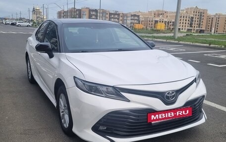 Toyota Camry, 2019 год, 1 720 000 рублей, 16 фотография