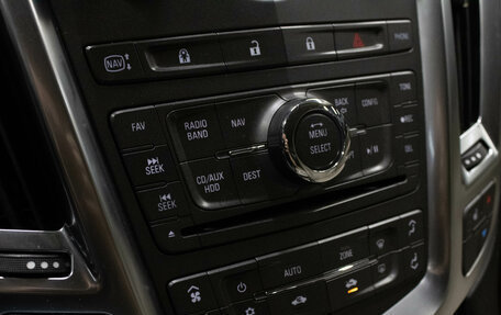 Cadillac SRX II рестайлинг, 2010 год, 1 359 000 рублей, 24 фотография