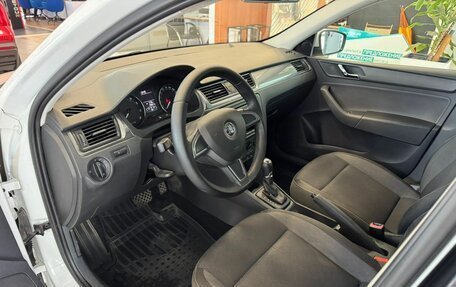 Skoda Rapid I, 2014 год, 1 400 000 рублей, 9 фотография