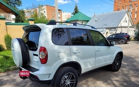 Chevrolet Niva I рестайлинг, 2013 год, 595 000 рублей, 5 фотография
