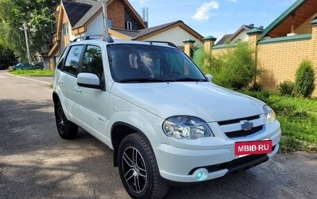 Chevrolet Niva I рестайлинг, 2013 год, 595 000 рублей, 4 фотография