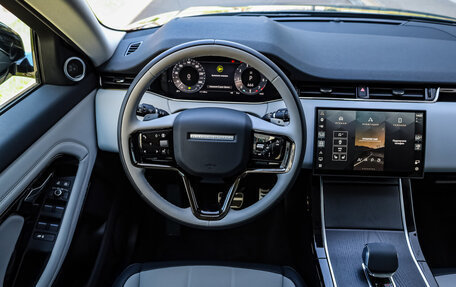 Land Rover Range Rover Evoque II, 2024 год, 6 499 500 рублей, 19 фотография