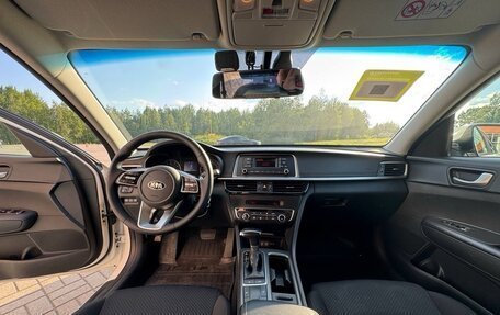 KIA Optima IV, 2019 год, 1 850 000 рублей, 12 фотография