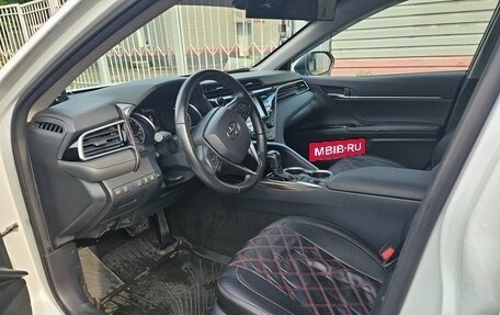 Toyota Camry, 2019 год, 2 999 000 рублей, 3 фотография