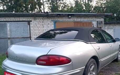 Chrysler Concorde II, 2000 год, 300 000 рублей, 3 фотография