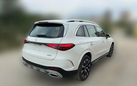 Mercedes-Benz GLC, 2024 год, 8 380 000 рублей, 3 фотография