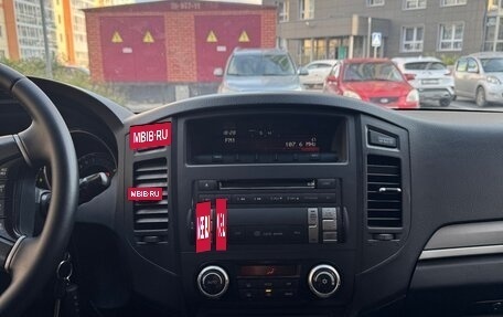 Mitsubishi Pajero IV, 2011 год, 2 649 000 рублей, 8 фотография
