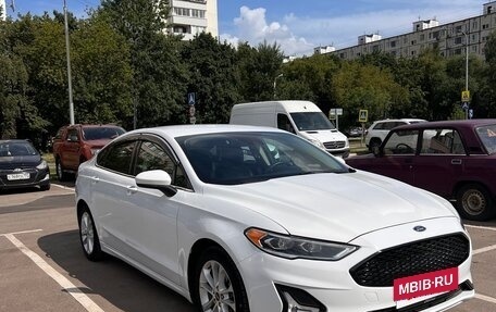 Ford Fusion (North America) II, 2019 год, 1 780 000 рублей, 8 фотография