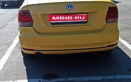 Volkswagen Polo VI (EU Market), 2017 год, 425 000 рублей, 3 фотография