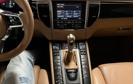 Porsche Macan I рестайлинг, 2015 год, 3 187 000 рублей, 14 фотография
