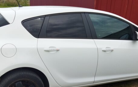 Opel Astra J, 2012 год, 820 000 рублей, 11 фотография