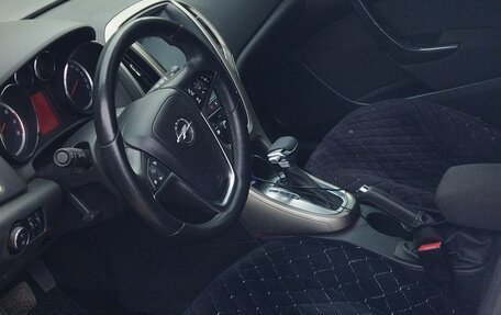 Opel Astra J, 2012 год, 820 000 рублей, 7 фотография