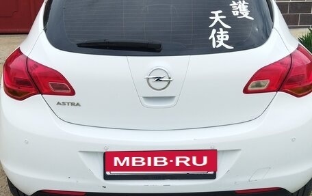 Opel Astra J, 2012 год, 820 000 рублей, 10 фотография