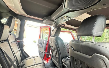 Jeep Wrangler, 2021 год, 5 800 000 рублей, 24 фотография