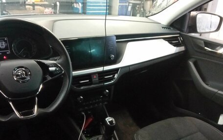 Skoda Rapid II, 2021 год, 1 540 000 рублей, 5 фотография