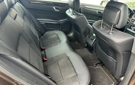 Mercedes-Benz E-Класс, 2013 год, 2 150 000 рублей, 9 фотография