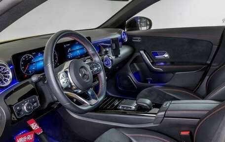 Mercedes-Benz CLA, 2022 год, 4 350 000 рублей, 9 фотография
