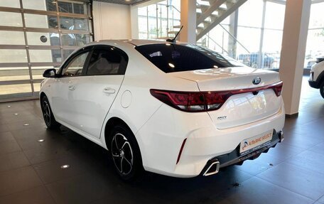 KIA Rio IV, 2020 год, 1 799 000 рублей, 5 фотография
