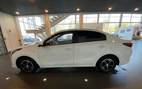 KIA Rio IV, 2020 год, 1 799 000 рублей, 6 фотография