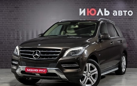 Mercedes-Benz M-Класс, 2012 год, 2 600 000 рублей, 1 фотография