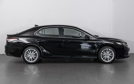 Toyota Camry, 2019 год, 2 170 000 рублей, 5 фотография