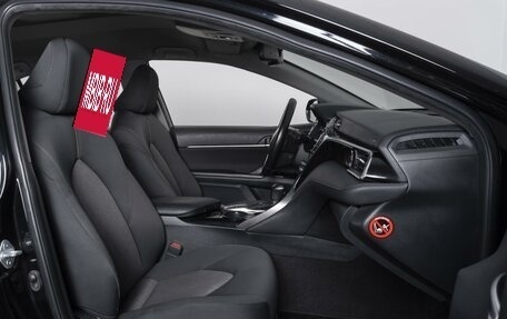 Toyota Camry, 2019 год, 2 170 000 рублей, 8 фотография