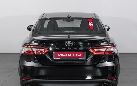 Toyota Camry, 2019 год, 2 170 000 рублей, 4 фотография