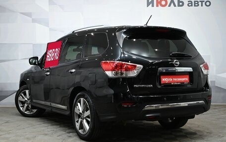 Nissan Pathfinder, 2015 год, 2 115 000 рублей, 4 фотография