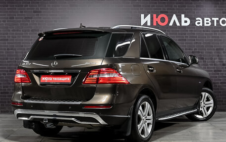Mercedes-Benz M-Класс, 2012 год, 2 600 000 рублей, 4 фотография