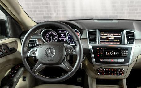 Mercedes-Benz M-Класс, 2012 год, 2 600 000 рублей, 20 фотография