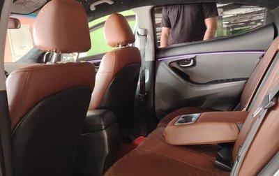 Hyundai Elantra V, 2015 год, 650 000 рублей, 1 фотография