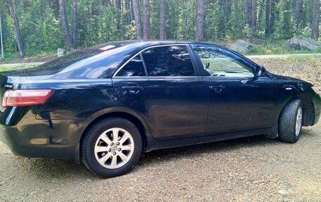 Toyota Camry, 2007 год, 1 100 000 рублей, 4 фотография