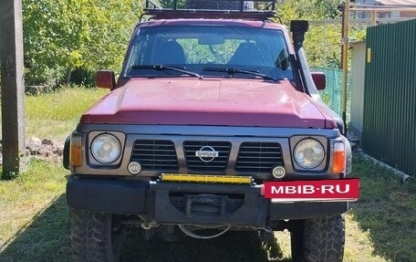 Nissan Patrol, 1990 год, 540 000 рублей, 2 фотография