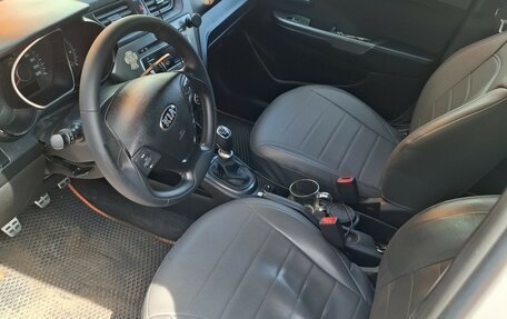 KIA Rio III рестайлинг, 2015 год, 950 000 рублей, 3 фотография