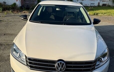 Volkswagen Passat B7, 2014 год, 950 000 рублей, 3 фотография