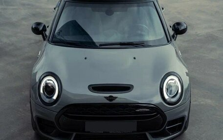 MINI Clubman, 2016 год, 2 800 000 рублей, 2 фотография